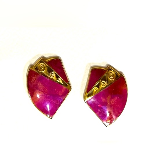 FuchsiaPierced Ear FANTASTIC Enamel COATING VTG/so 80's, beautiful - Picture 1 of 5